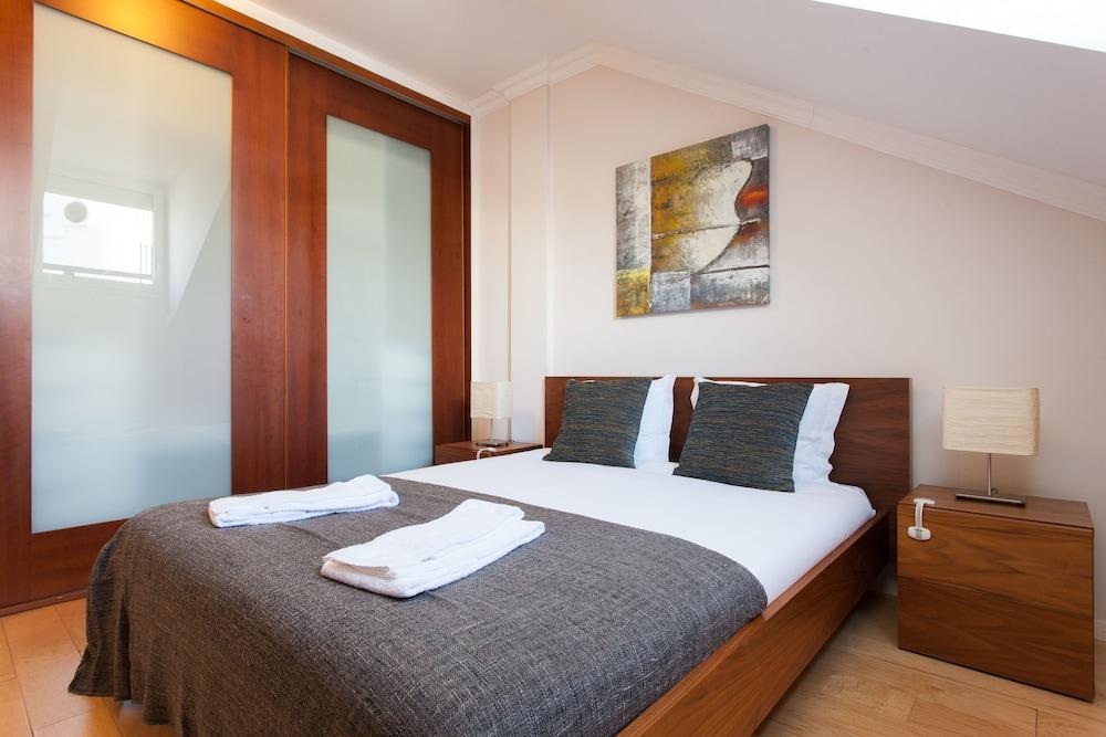 Liberty Penthouse Three-bedroom - By Lu Holidays * Lissabon